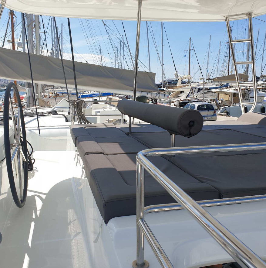 Lagoon 50 Icarus