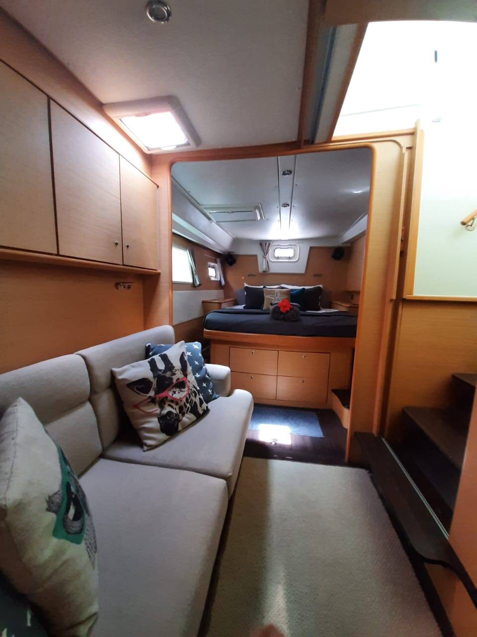 Lagoon 500 Sand Star