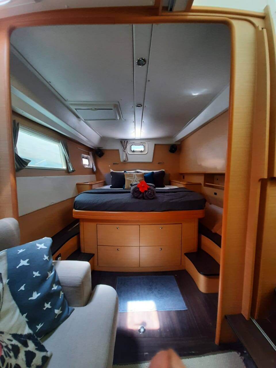 Lagoon 500 Sand Star