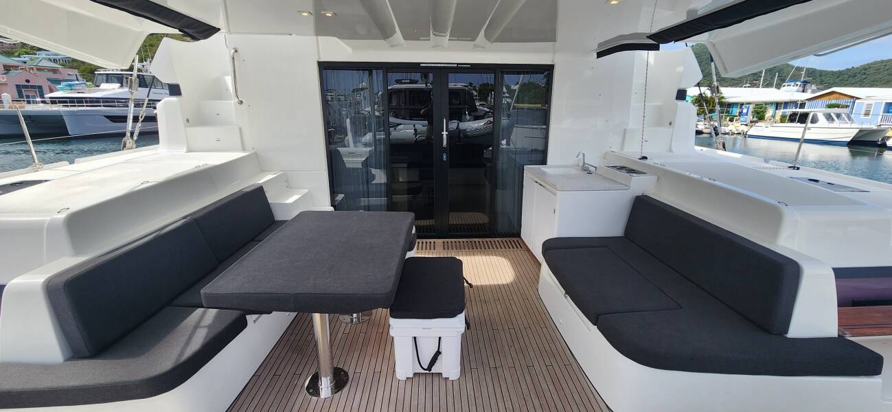 Lagoon 51 OW Moondance