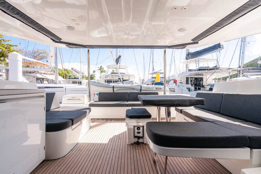 Lagoon 51 OW Moondance