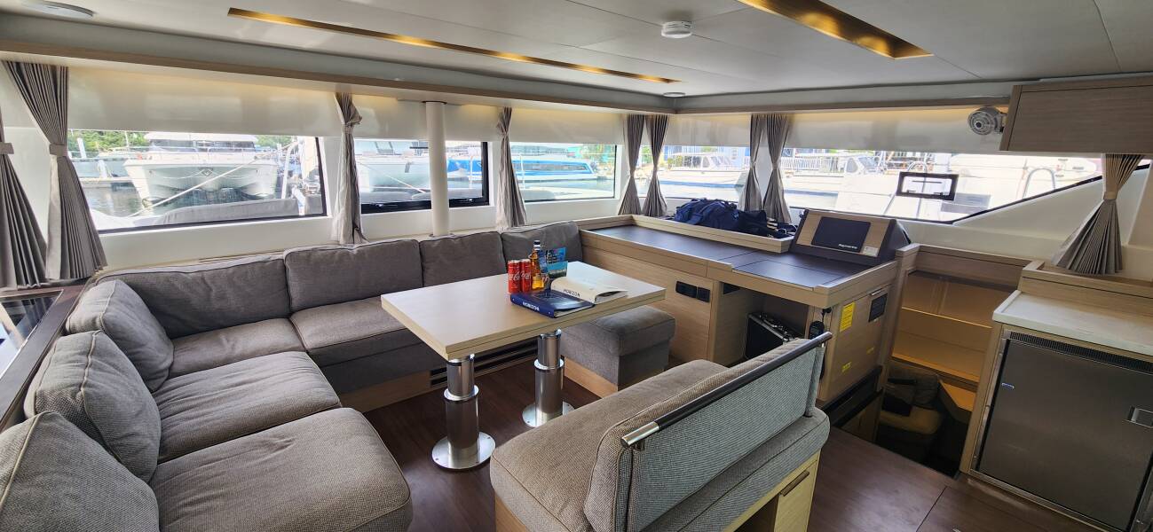 Lagoon 51 OW Moondance