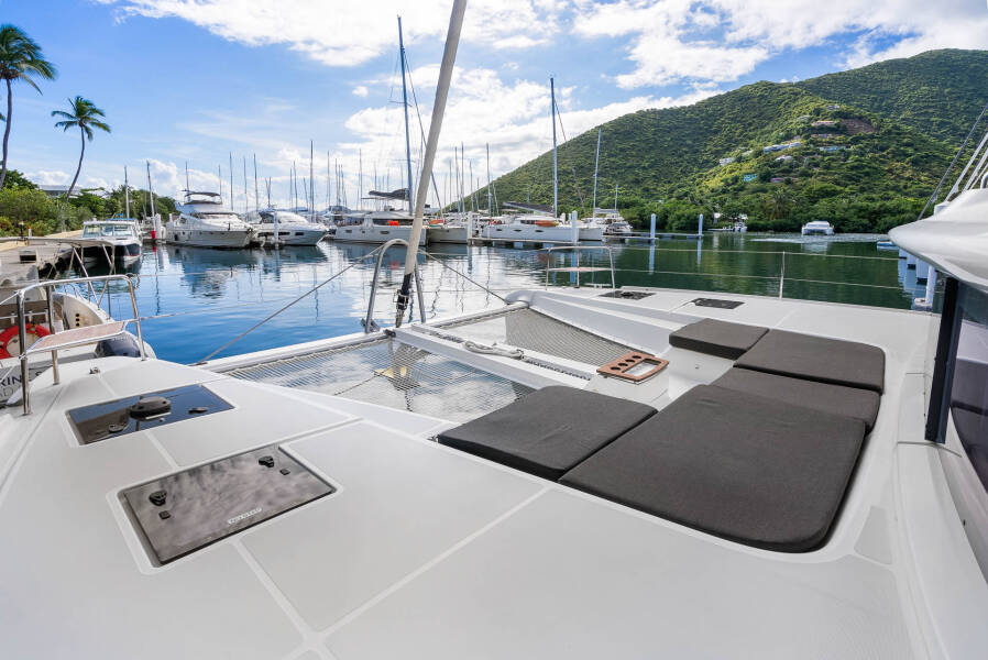 Lagoon 51 Slinky Malinki