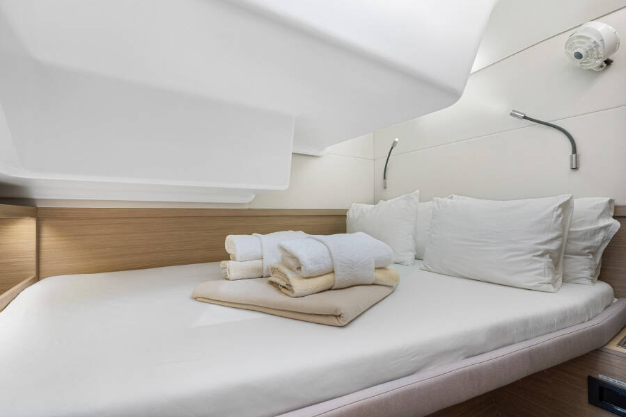 Lagoon 51 Slinky Malinki