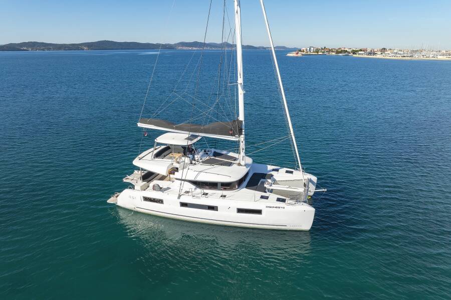 Lagoon 51 Disonesto