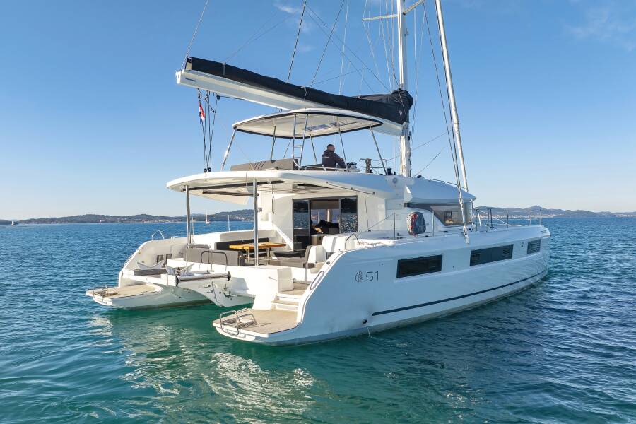 Lagoon 51 Disonesto