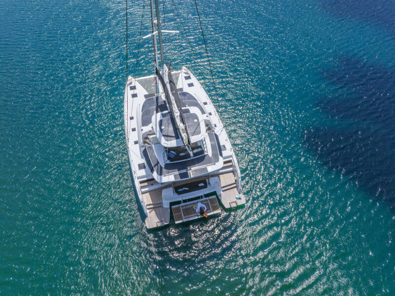 Lagoon 51 Athena Blu