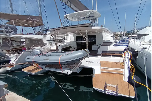 Lagoon 51 Errant Vagabond