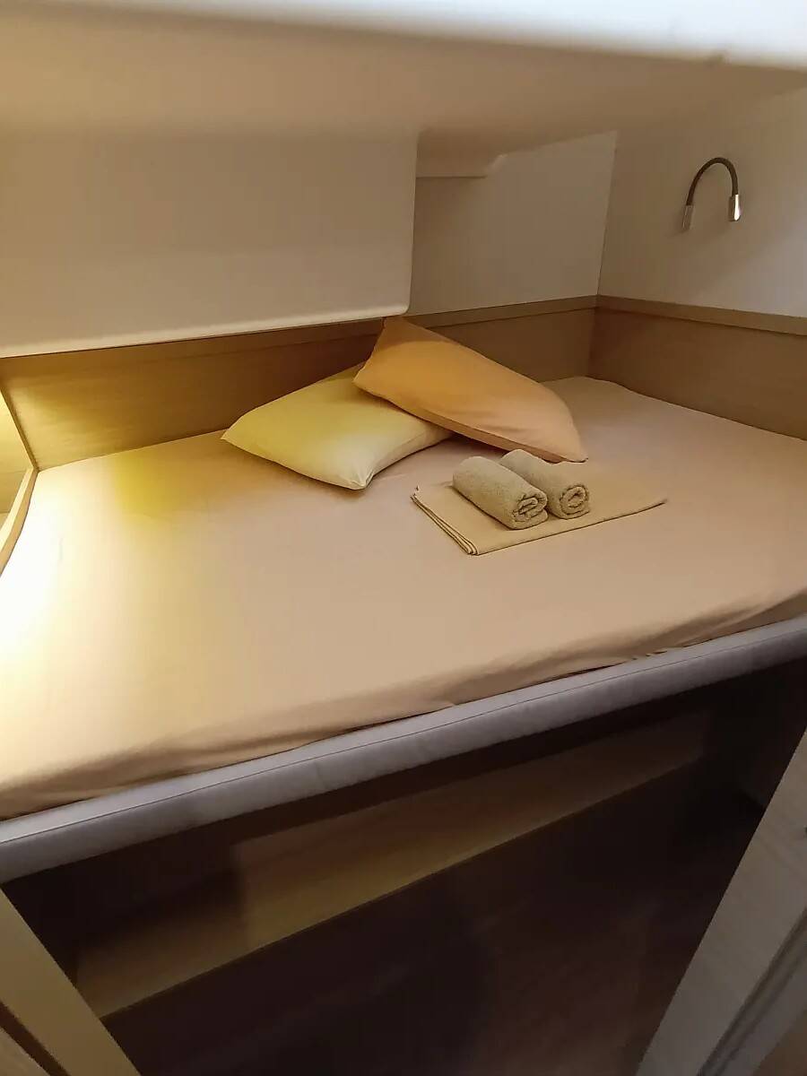 Lagoon 51 Errant Vagabond