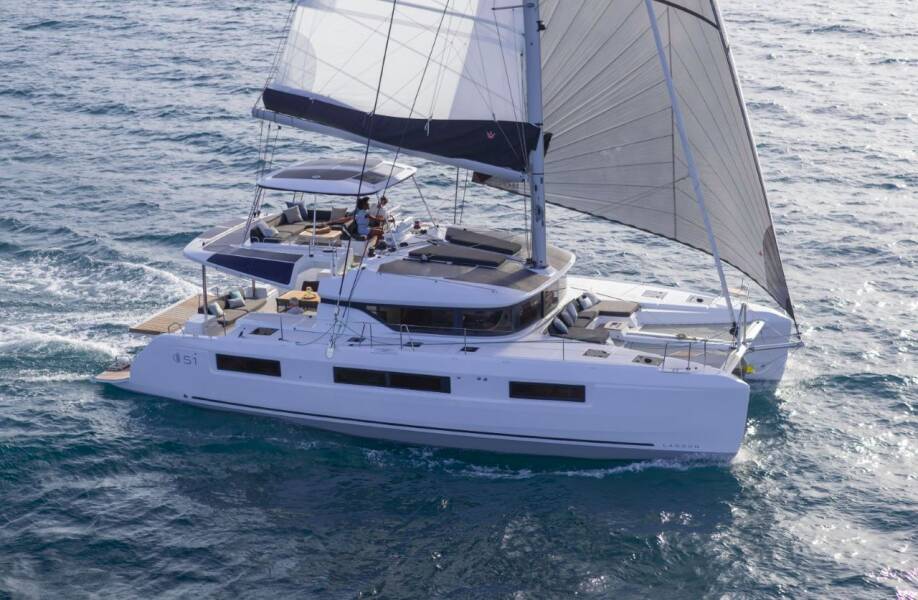 Lagoon 51 No Surrender