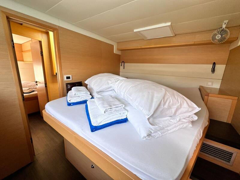 Lagoon 52 F Madonna of Adriatic