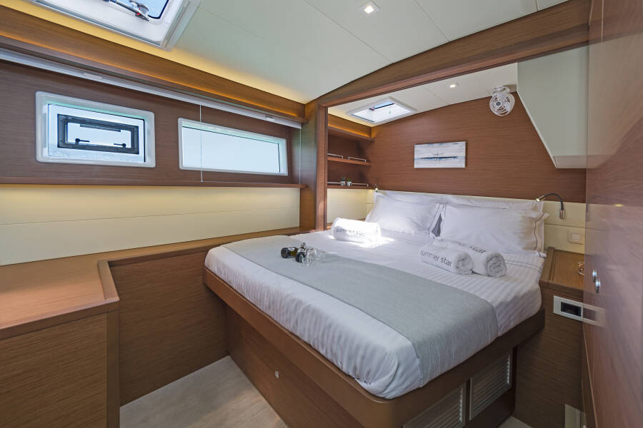 Lagoon 52 Summer Star