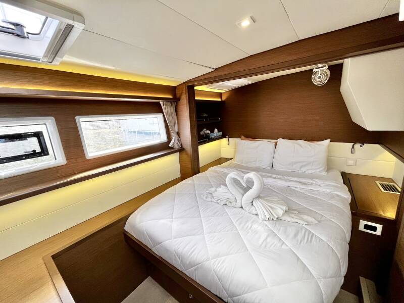 Lagoon 52 Sea Runner II