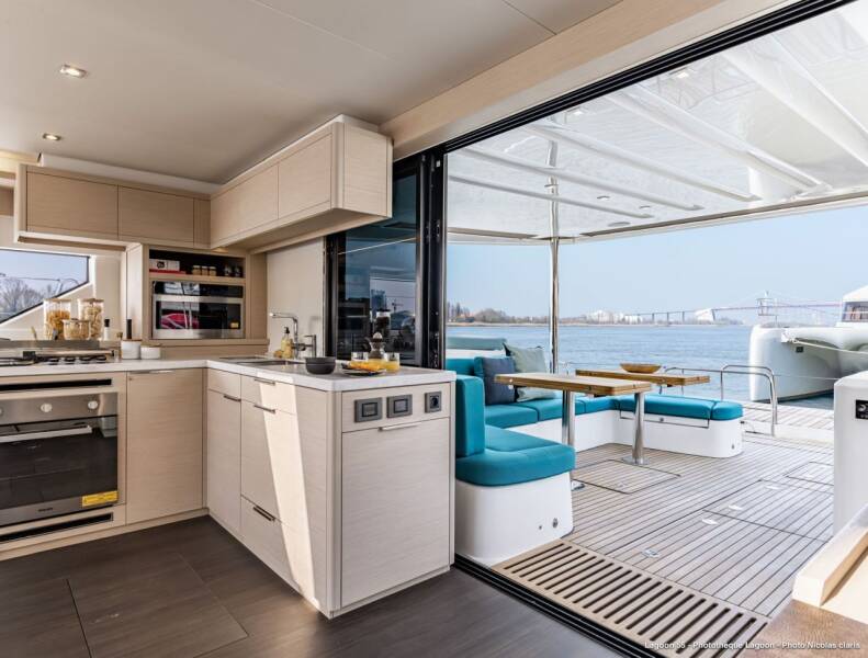 Lagoon 55 IRIS