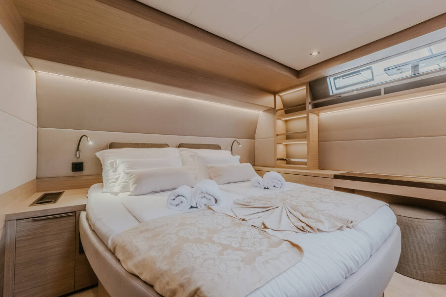 Lagoon 55 Triwing Ossus