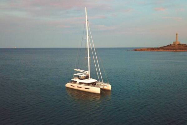 Lagoon Sixty 5 TriWing Endor