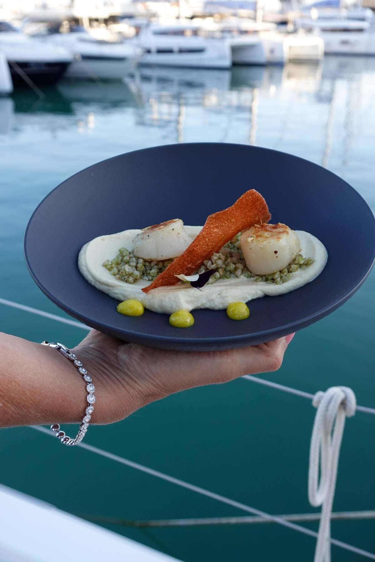 Lagoon Sixty 5 TriWing Endor