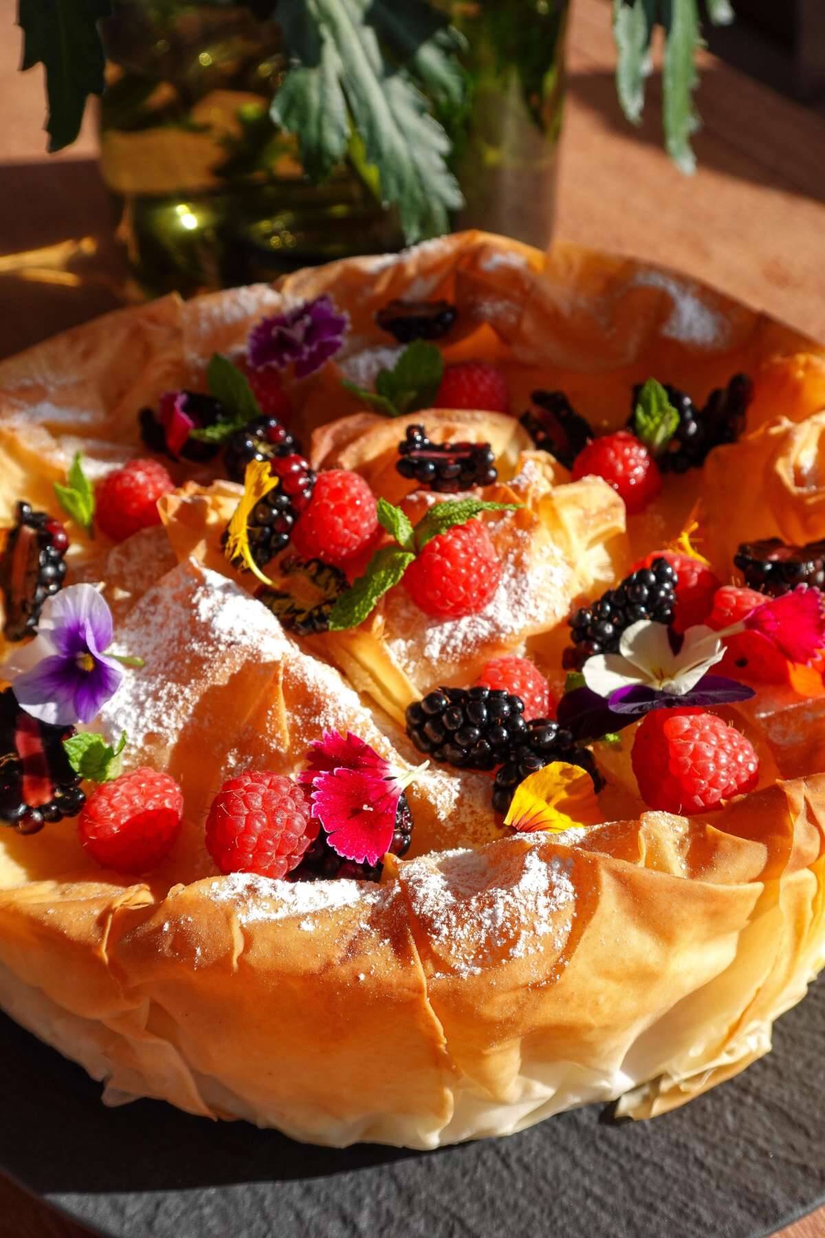 Lagoon Sixty 5 TriWing Endor