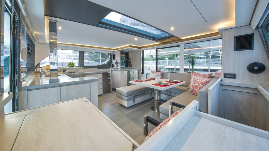 Leopard 45 Nice Aft Too