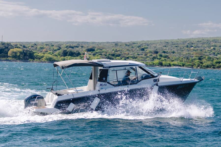 Merry Fisher 795 Legend Mara