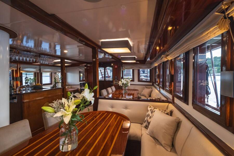 M/S Romanca Romanca