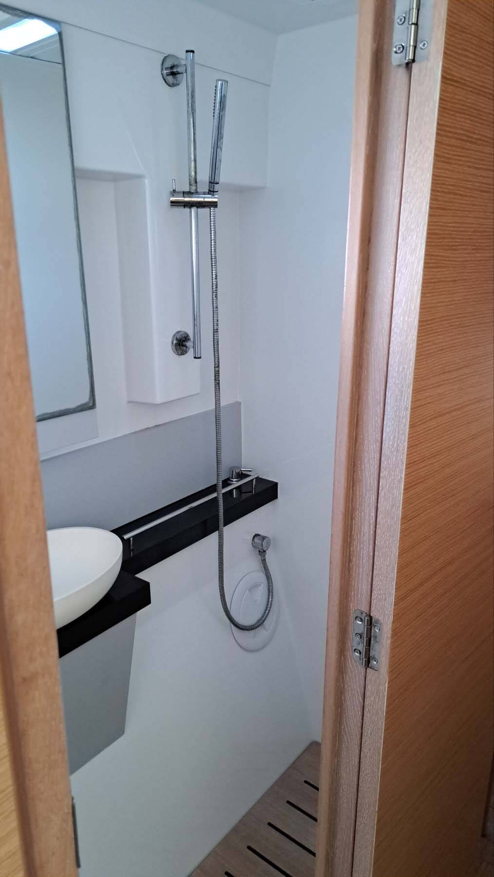 Nautitech 40 open NEW Helios