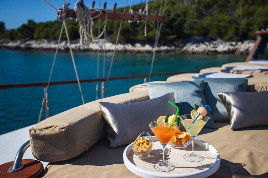 Nostra Vita Nostra Vita