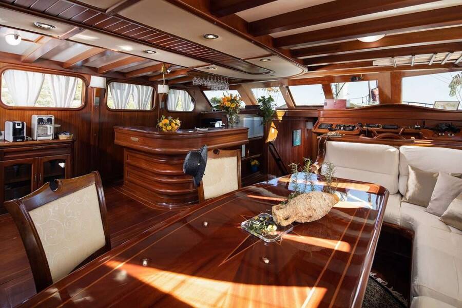 Nostra Vita Nostra Vita