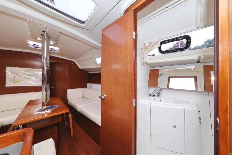 Oceanis 34 Star Elisabeth 