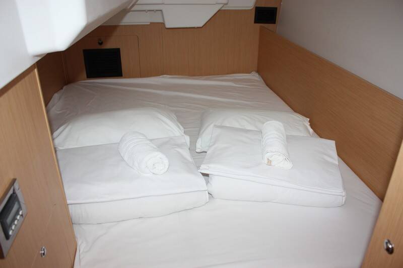 Oceanis 35.1 Maya Bay 2