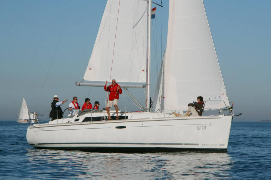 Oceanis 37 Hornet