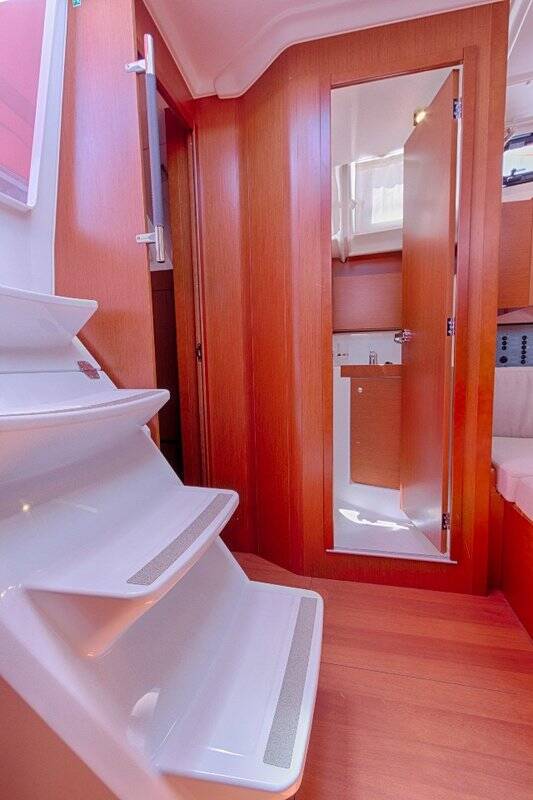 Oceanis 38.1 Mare Nostrum II
