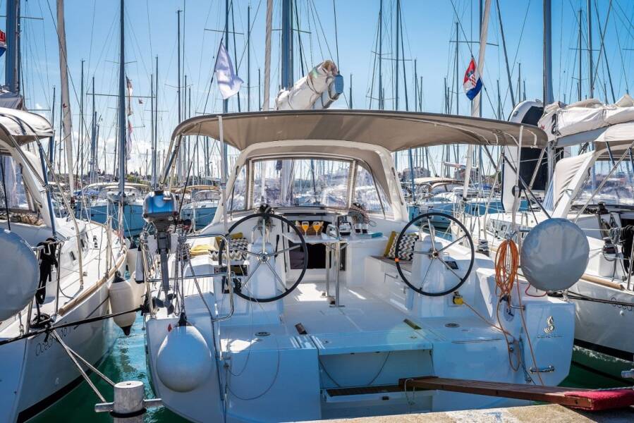 Oceanis 38.1 Sailor Jupiter