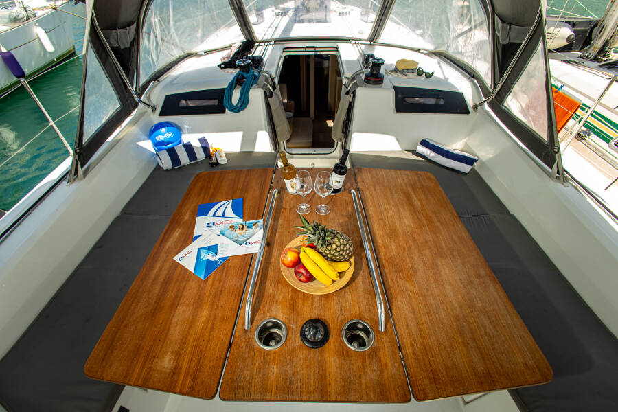 Oceanis 40.1 Fots