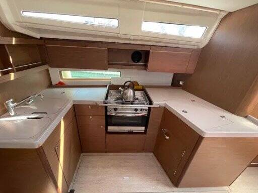 Oceanis 40.1 Alma Libre VII