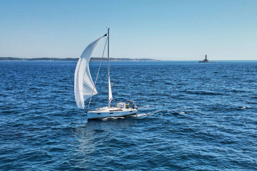 Oceanis 41.1 All Winds