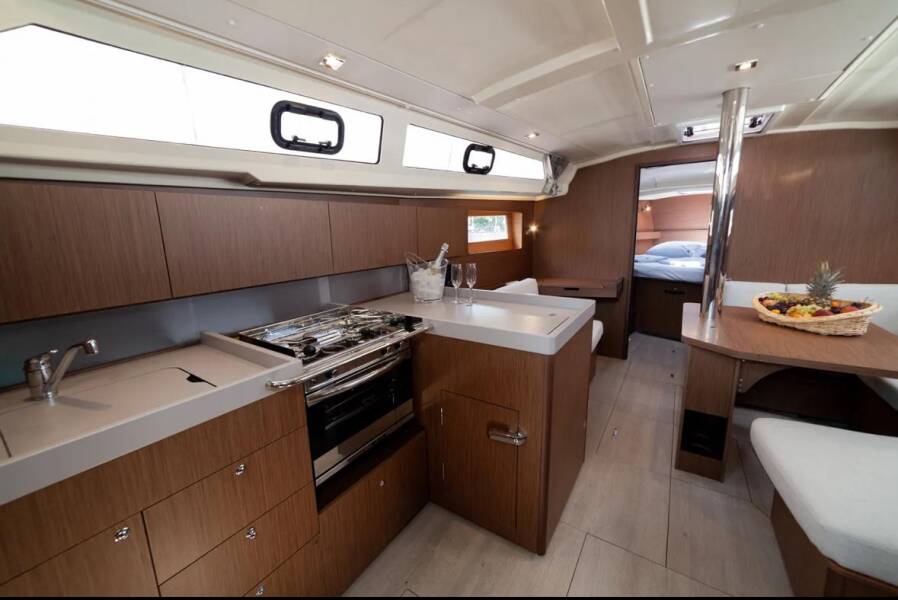 Oceanis 41.1 Sail Polaris