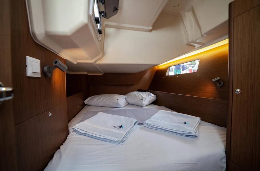 Oceanis 41.1 Sail Polaris