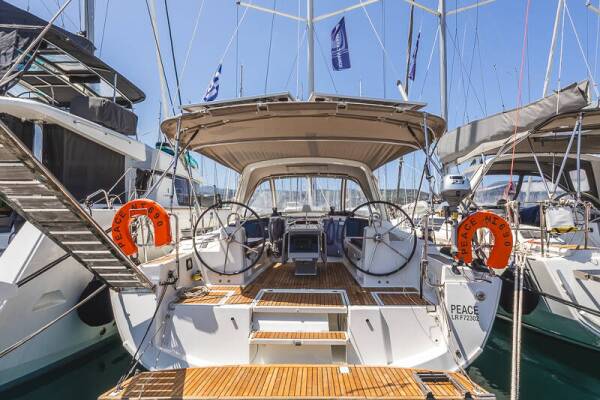 Oceanis 41.1 Peace