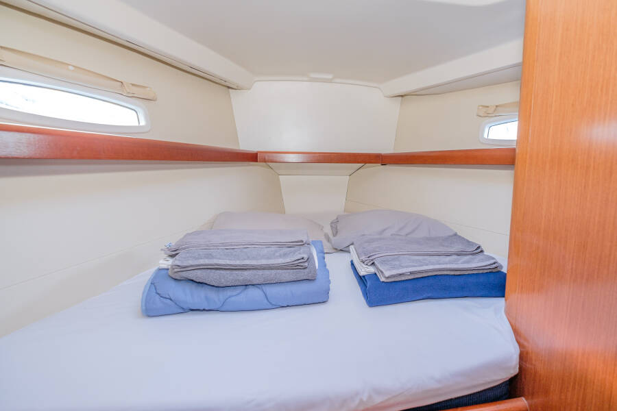 Oceanis 43 Belamour