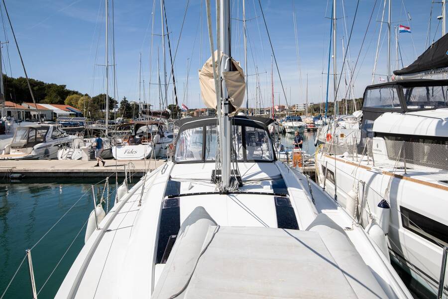 Oceanis 46.1 Vento di Mare