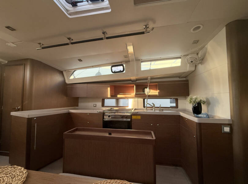 Oceanis 46.1 Athena 5