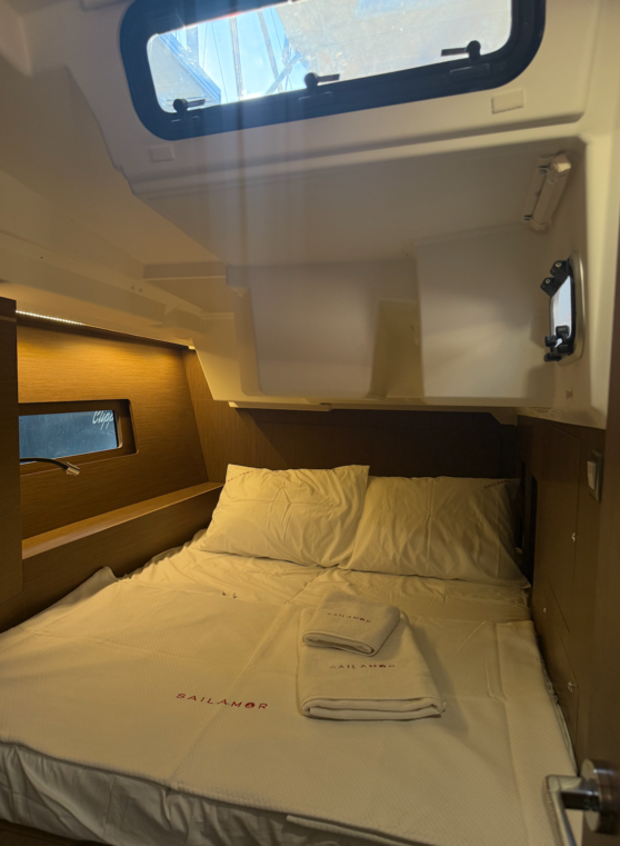 Oceanis 46.1 Athena 5