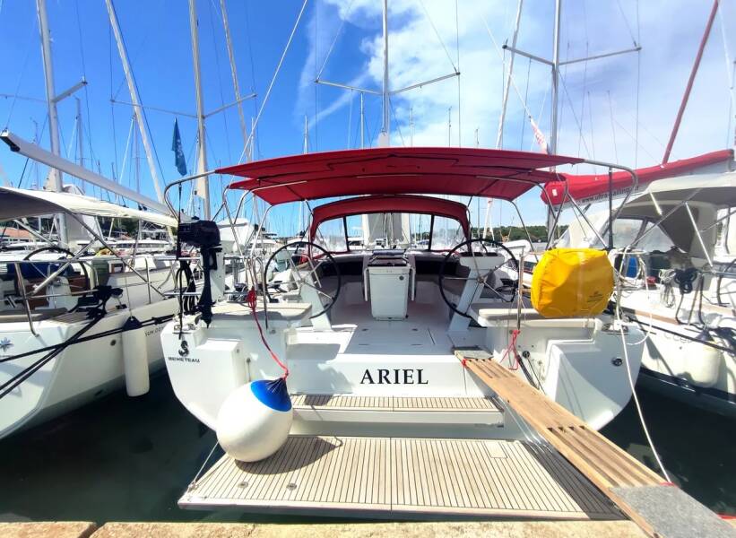 Oceanis 46.1 Ariel