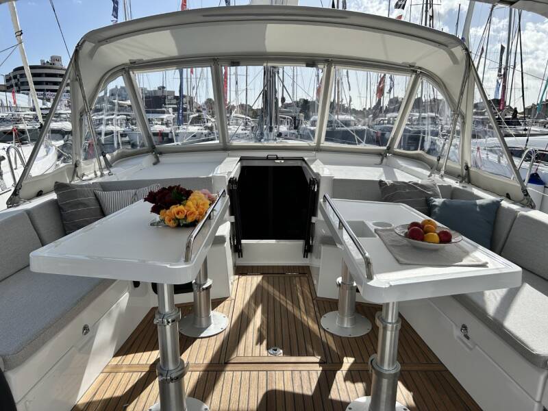 Oceanis 47 Tide Of Your Life