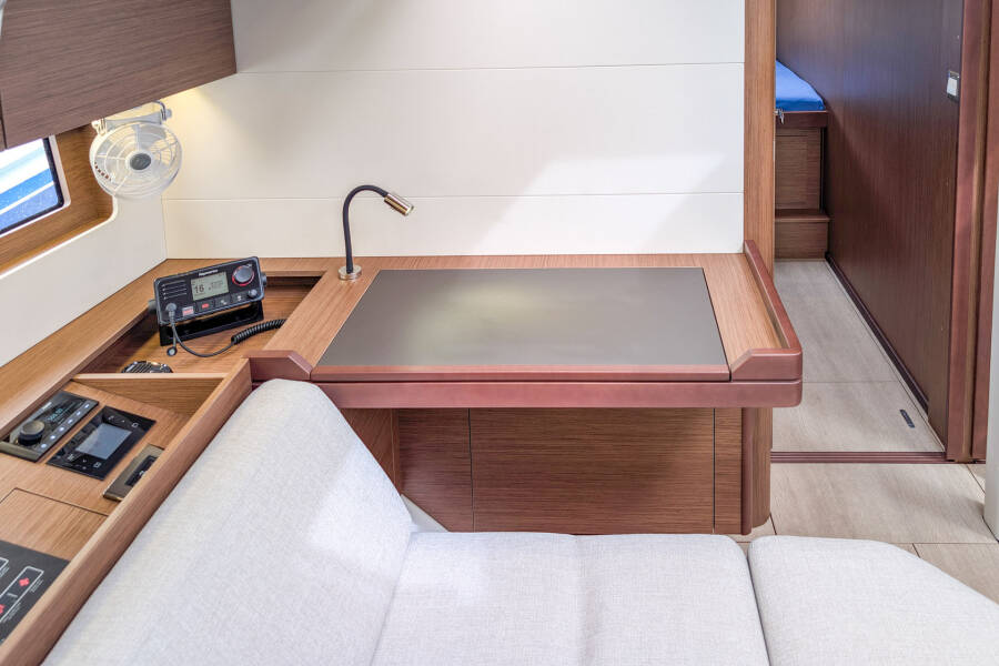 Oceanis 51.1 Aquaris