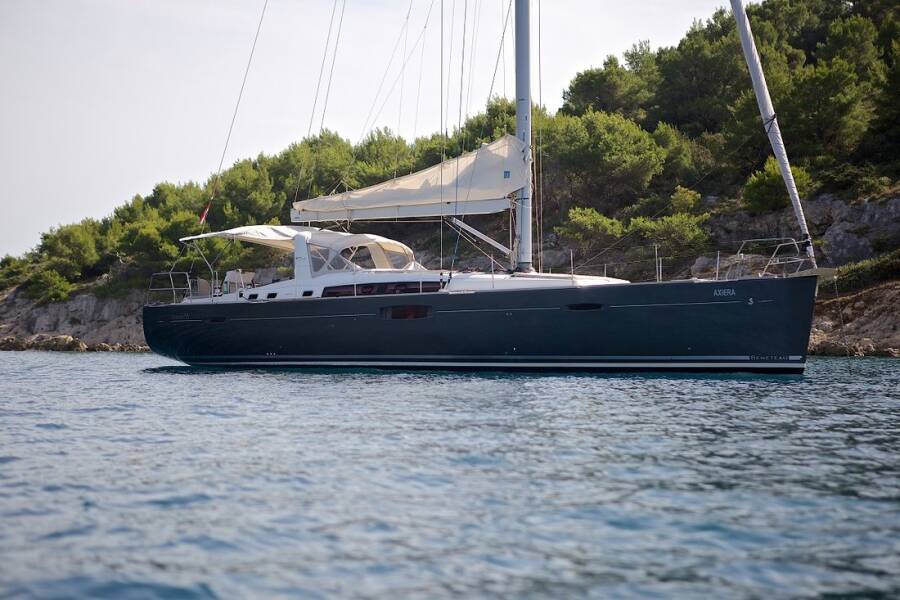 Oceanis 58 Queen Axiera