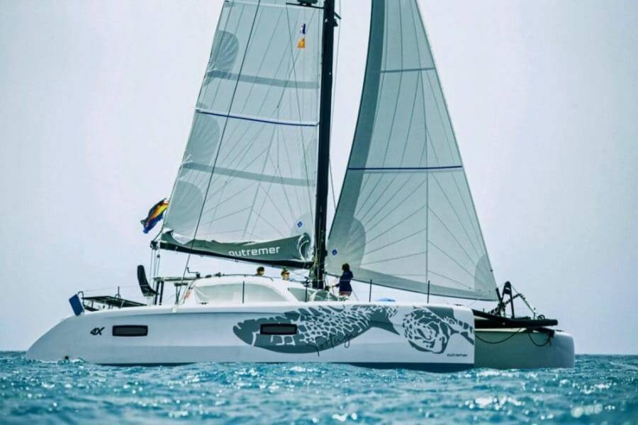Outremer 4X Give Me Five