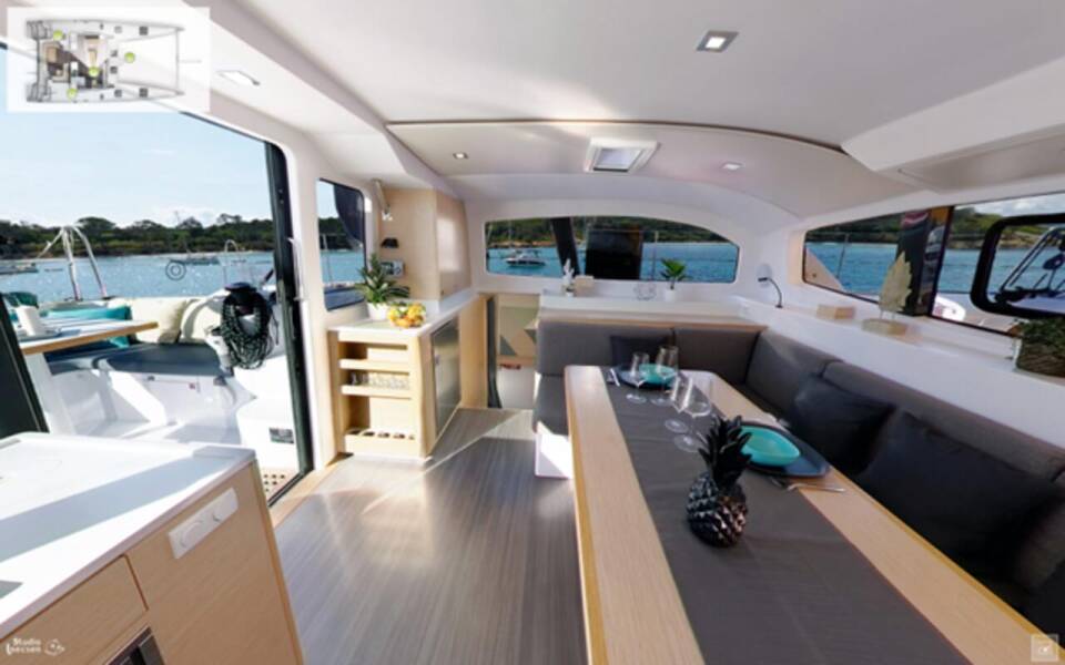 Outremer 4X Give Me Five