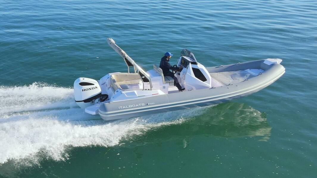 Predator 700 T NN